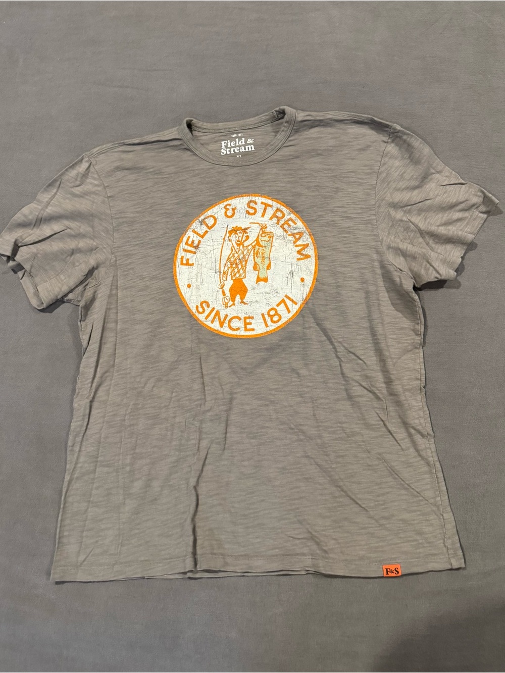 Field & Stream Gray Short-Sleeve Tee with Orange Logo
